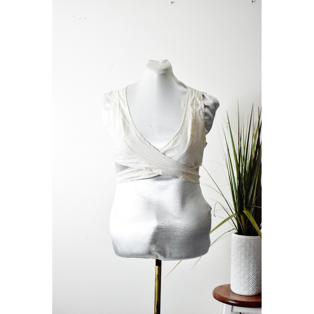 Fashion Nova Wrap Crop Top Womens XL Cream Modern Tie Back Surplice V-Neck